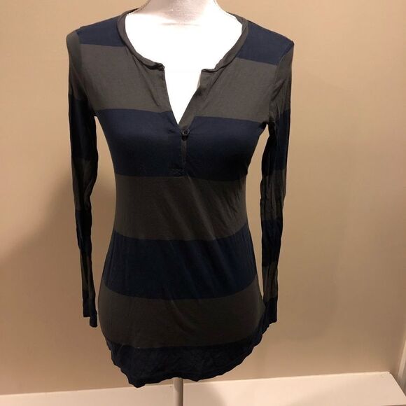 Splendid Striped Navy & Grey Long Sleeve Top - Picture 1 of 6